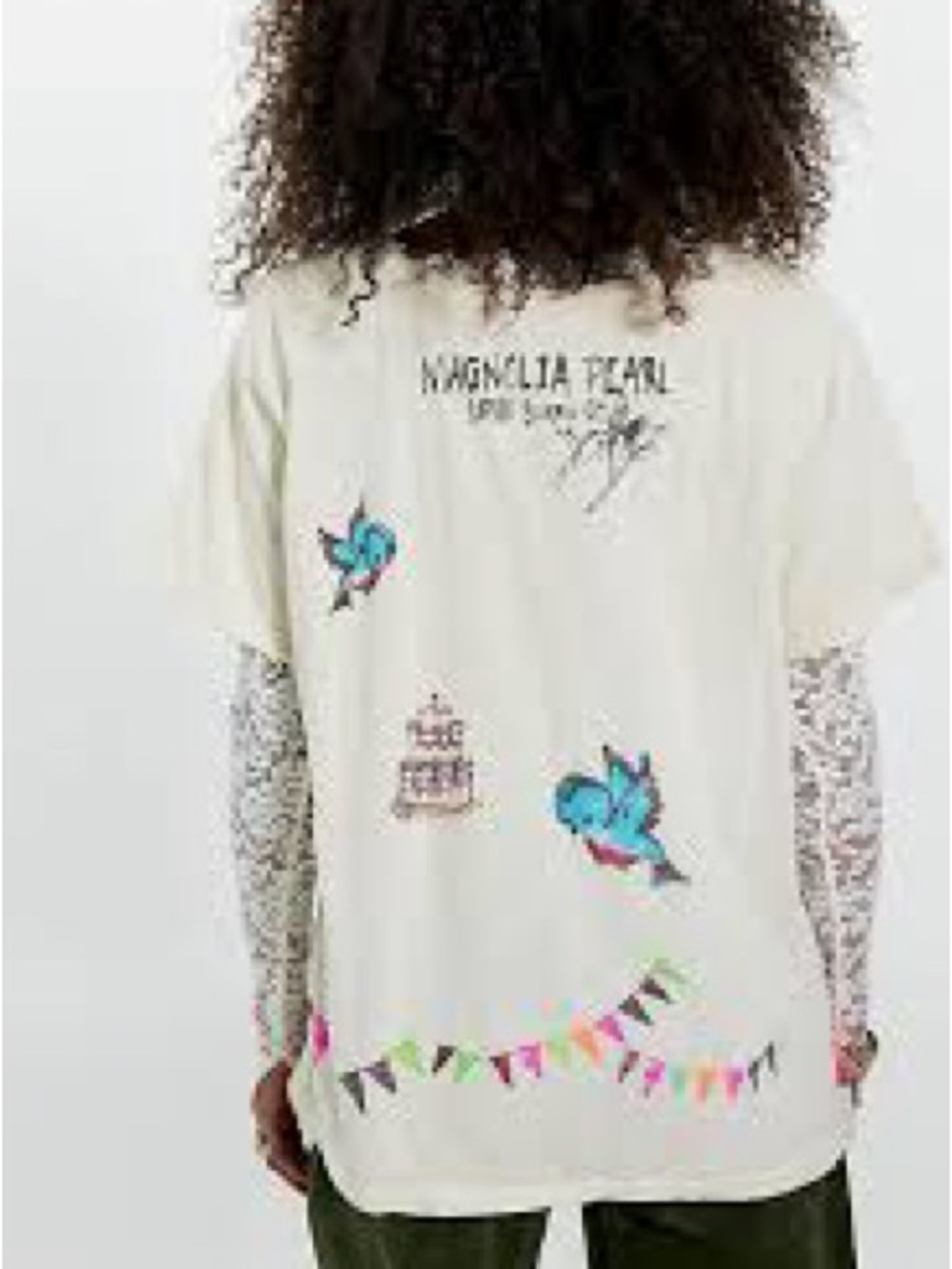 Magnolia Pearl Queens Cake T Shirt - Picture 3 of 5